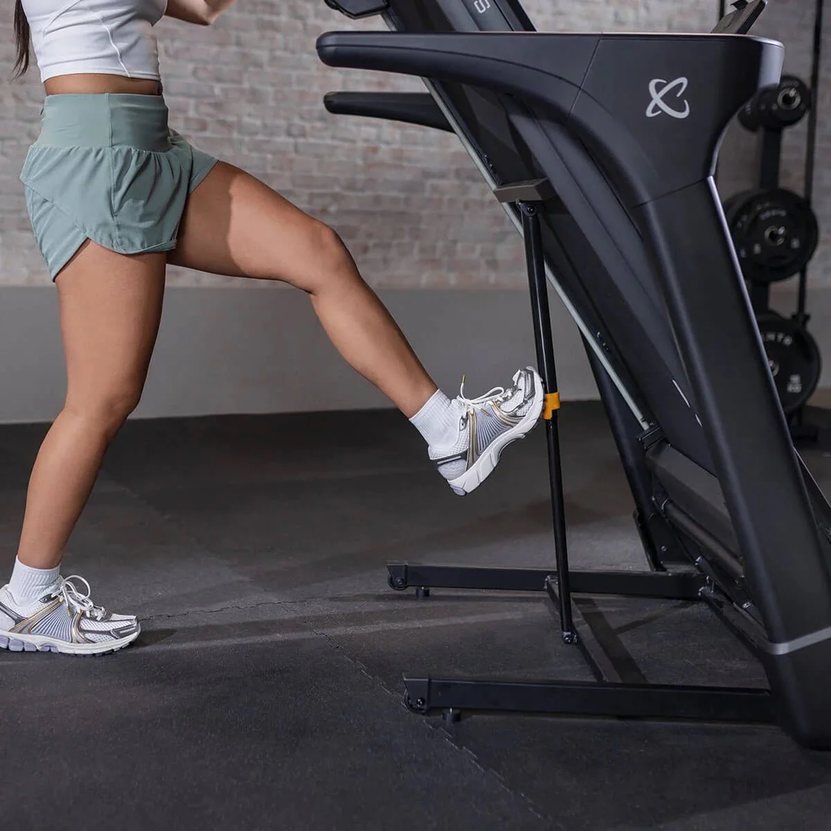 Inspire Series T4 Treadmill - Image 9