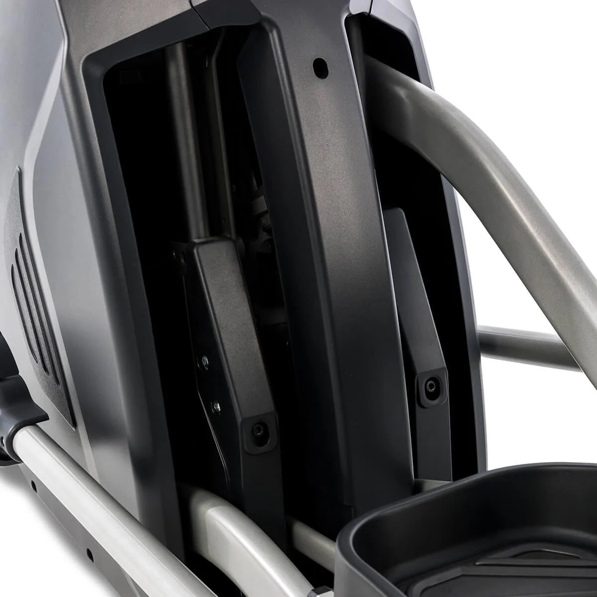Spirit Fitness CE850 Elliptical Trainer - Image 14