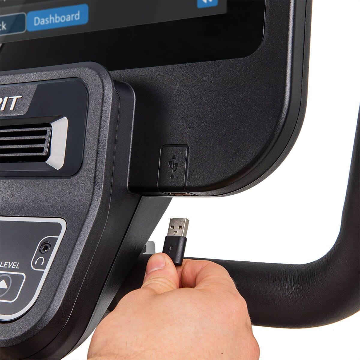 Spirit Fitness CR800ENT Recumbent Bike - Image 27