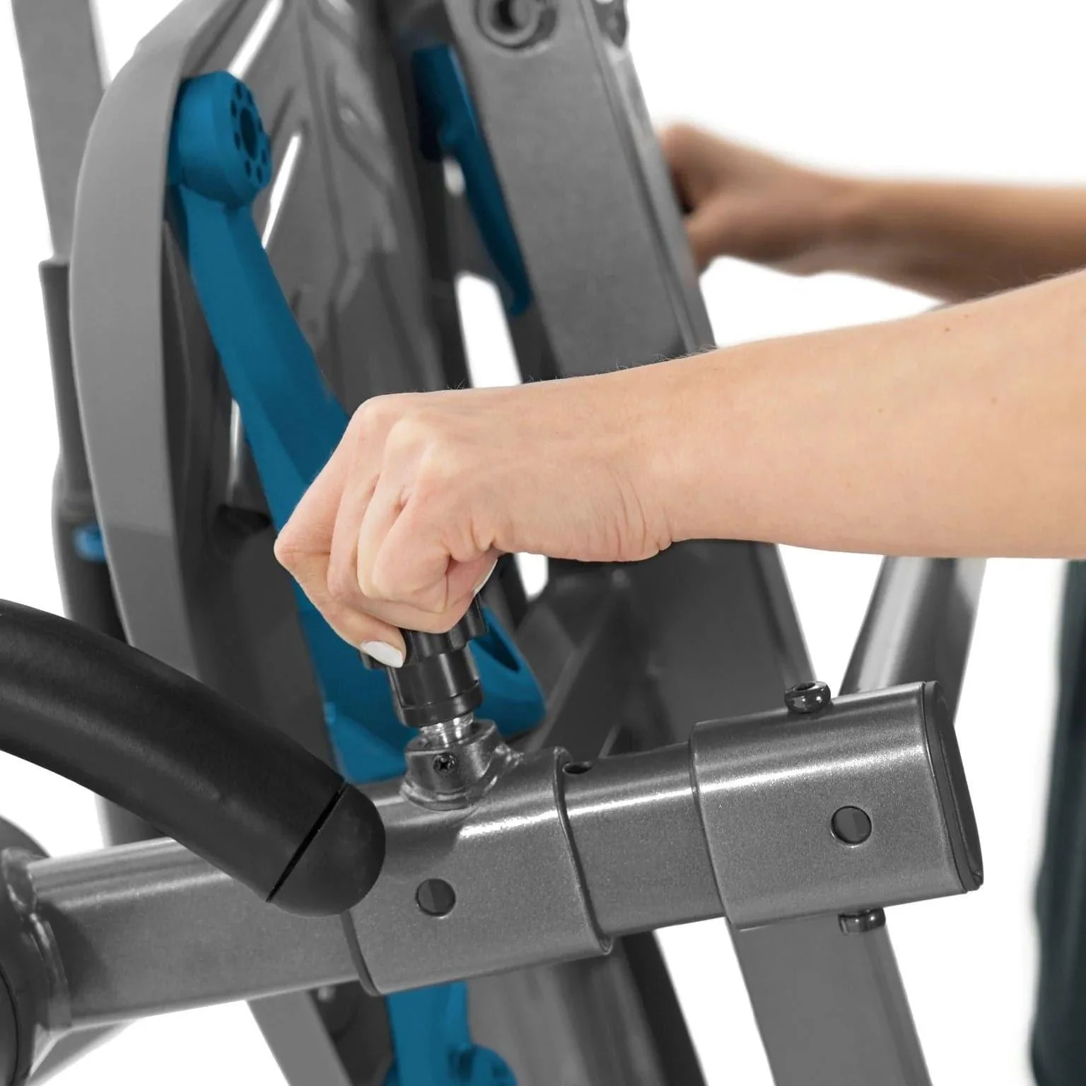 Teeter Hang Ups Fitspine XC5 Inversion Table - Image 5